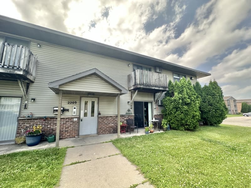 2209 North Michelle Court – photo 5
