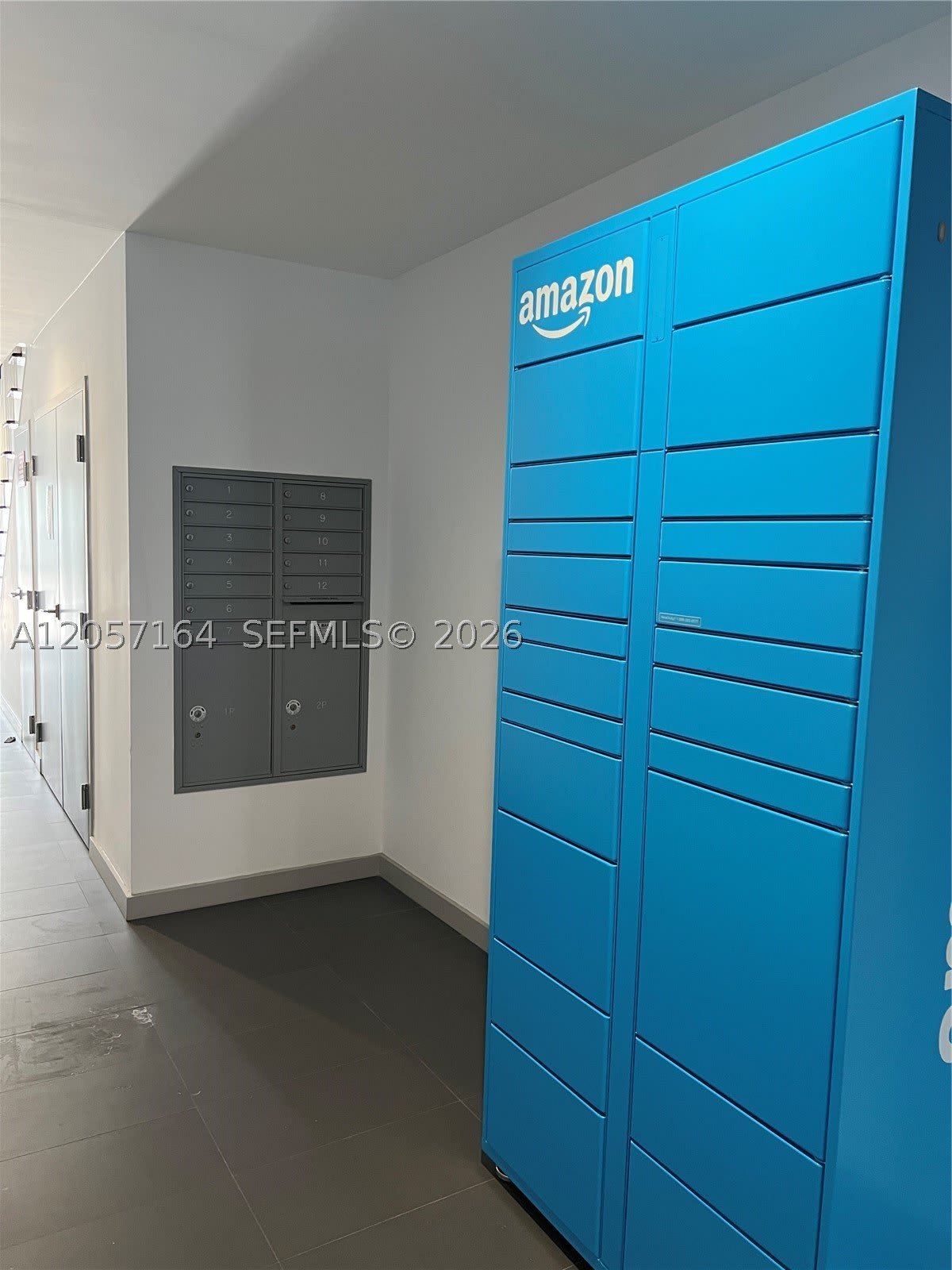1814 SW 22nd Ave – photo 3