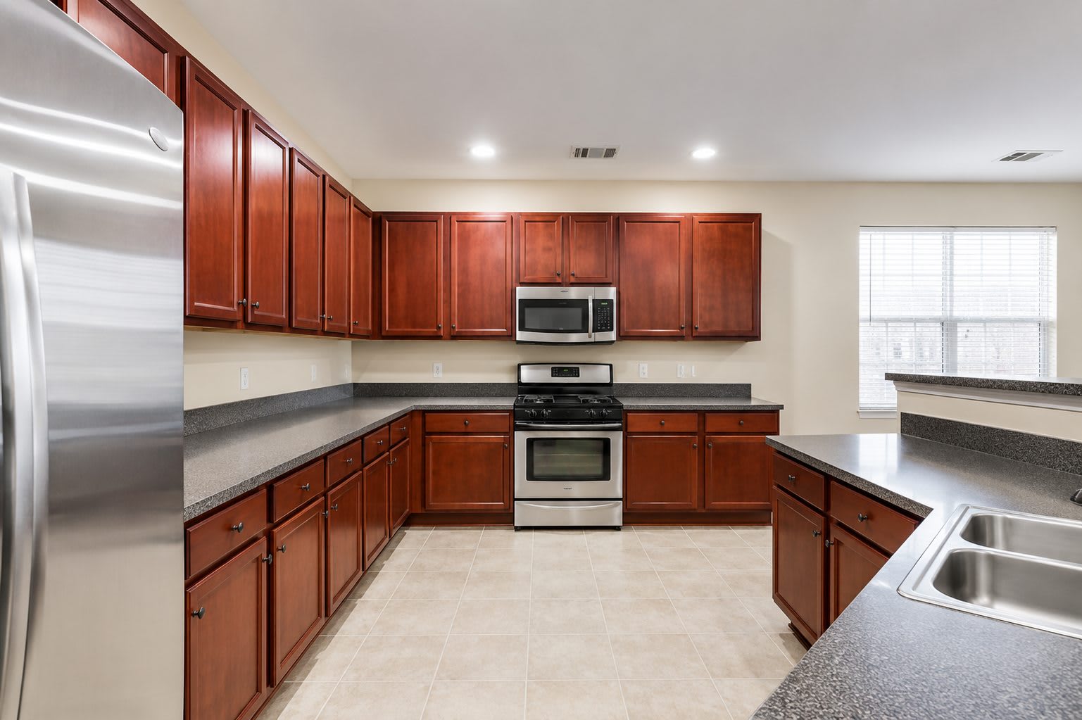 3025 Sable Trail – photo 4
