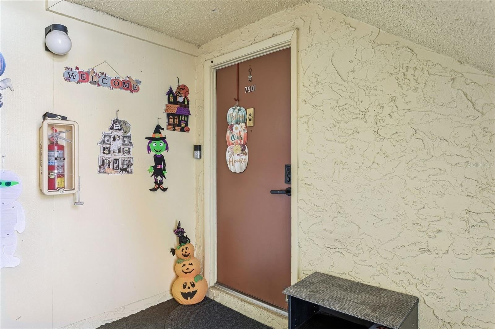 7501 DOLONITA Drive – photo 3