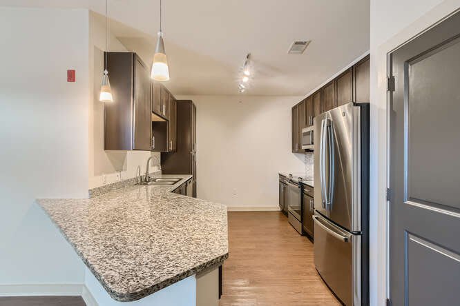 West 46th – photo 2