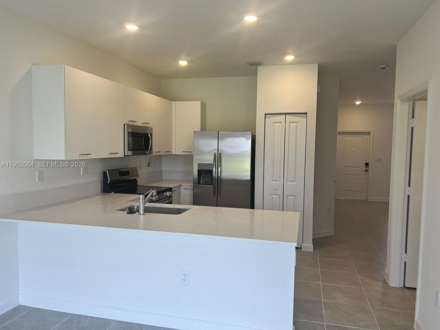 12560 NW 22nd Place, Miami, FL 33167 – photo 2