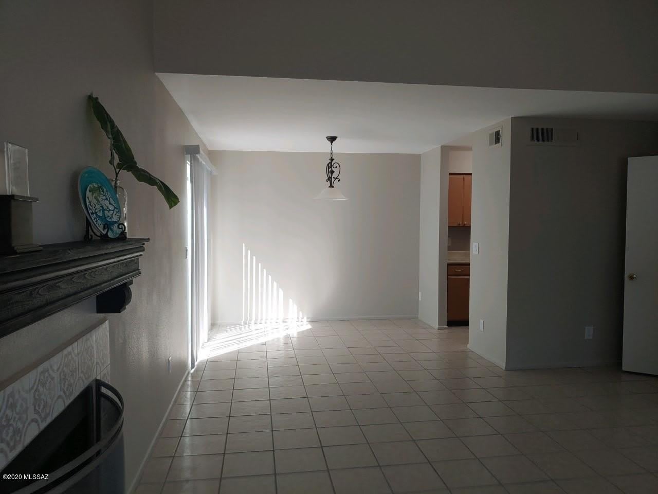 881 E Peppergrass Lane – photo 2