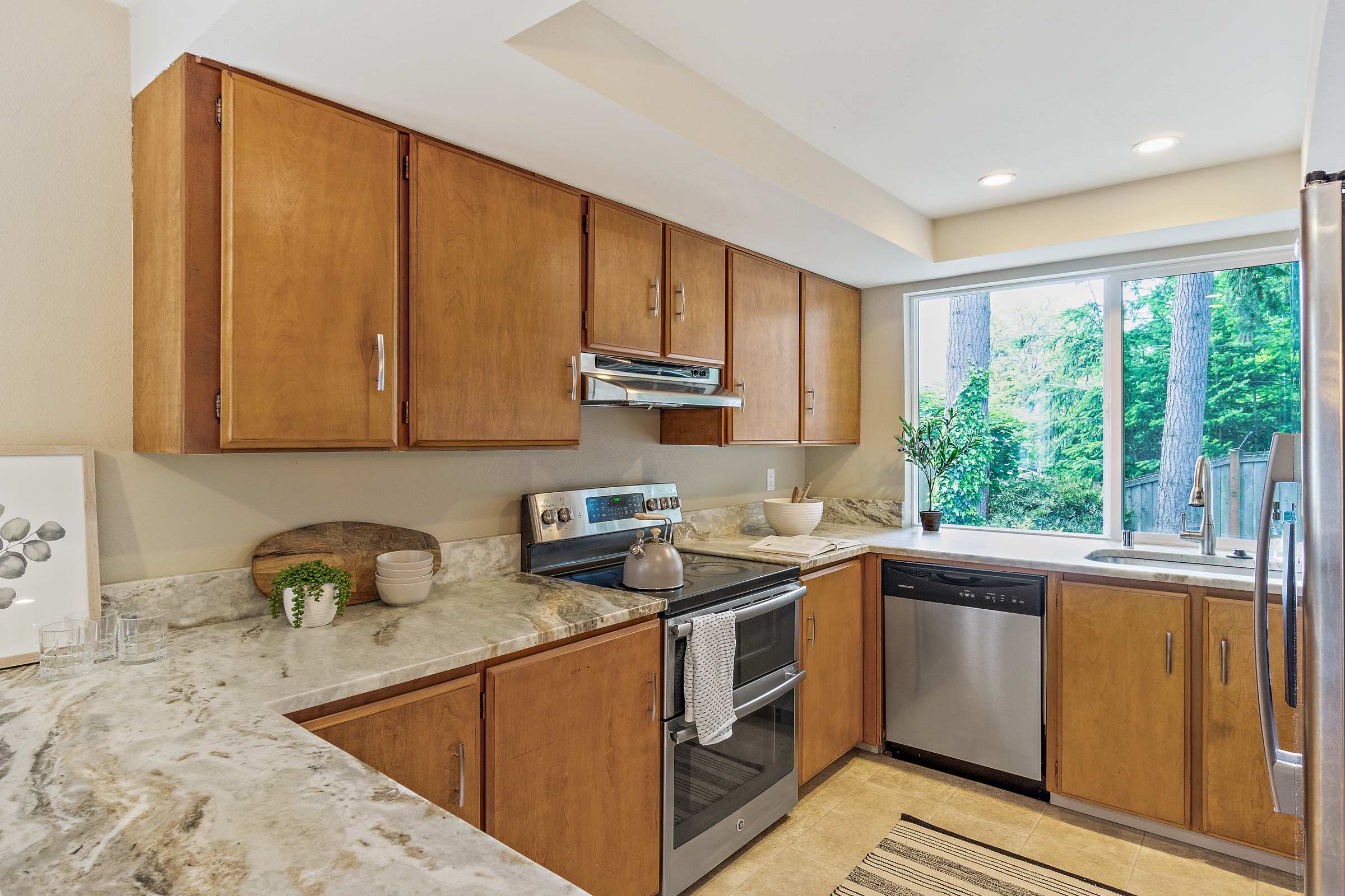 17215 Northeast 16th Place – photo 2