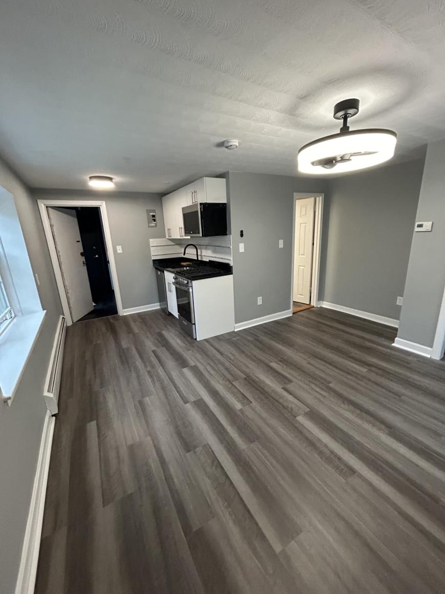 1080 Massachusetts Ave – photo 2
