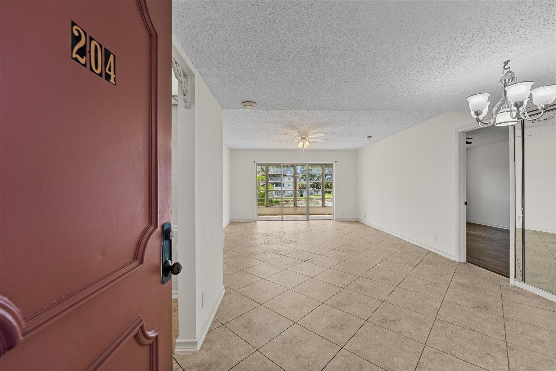 719 Lori Drive – photo 3