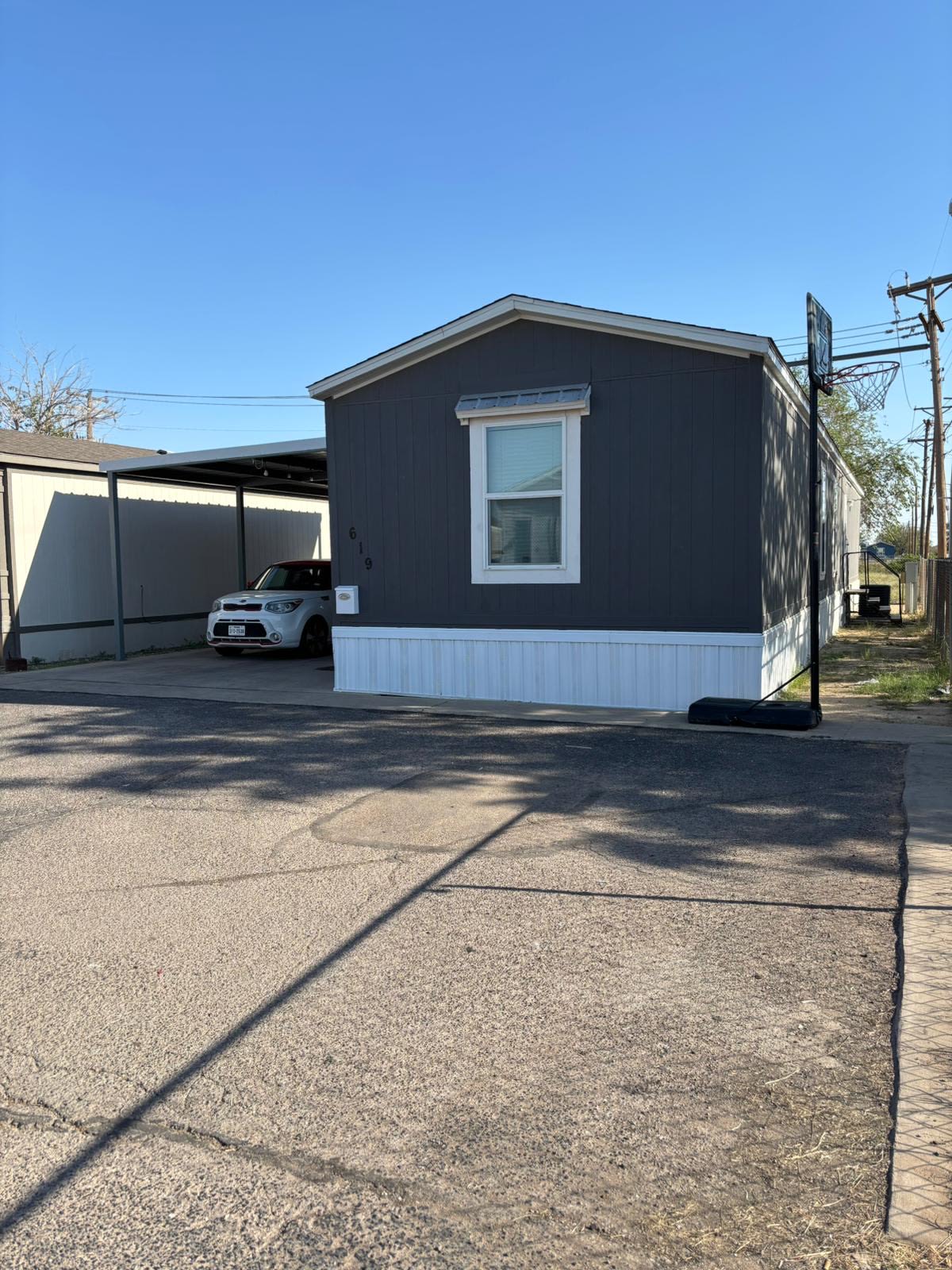 3509 N Golder Ave – photo 2