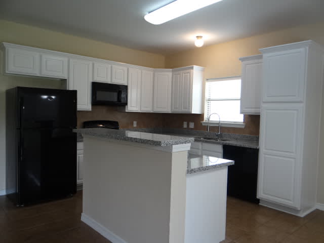 26222 Avoyelles Ave. – photo 4