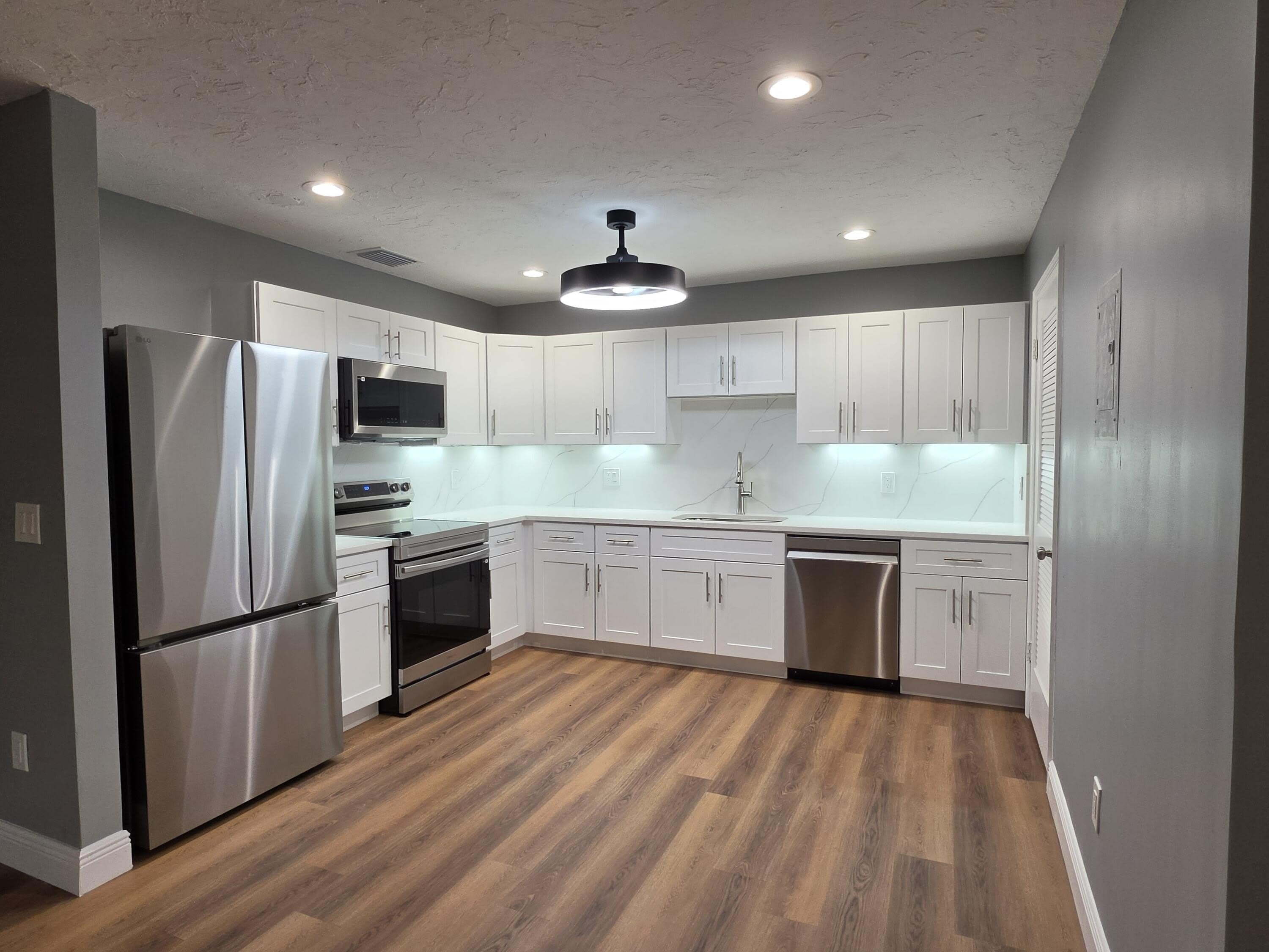 8092 Ambach Way – photo 5