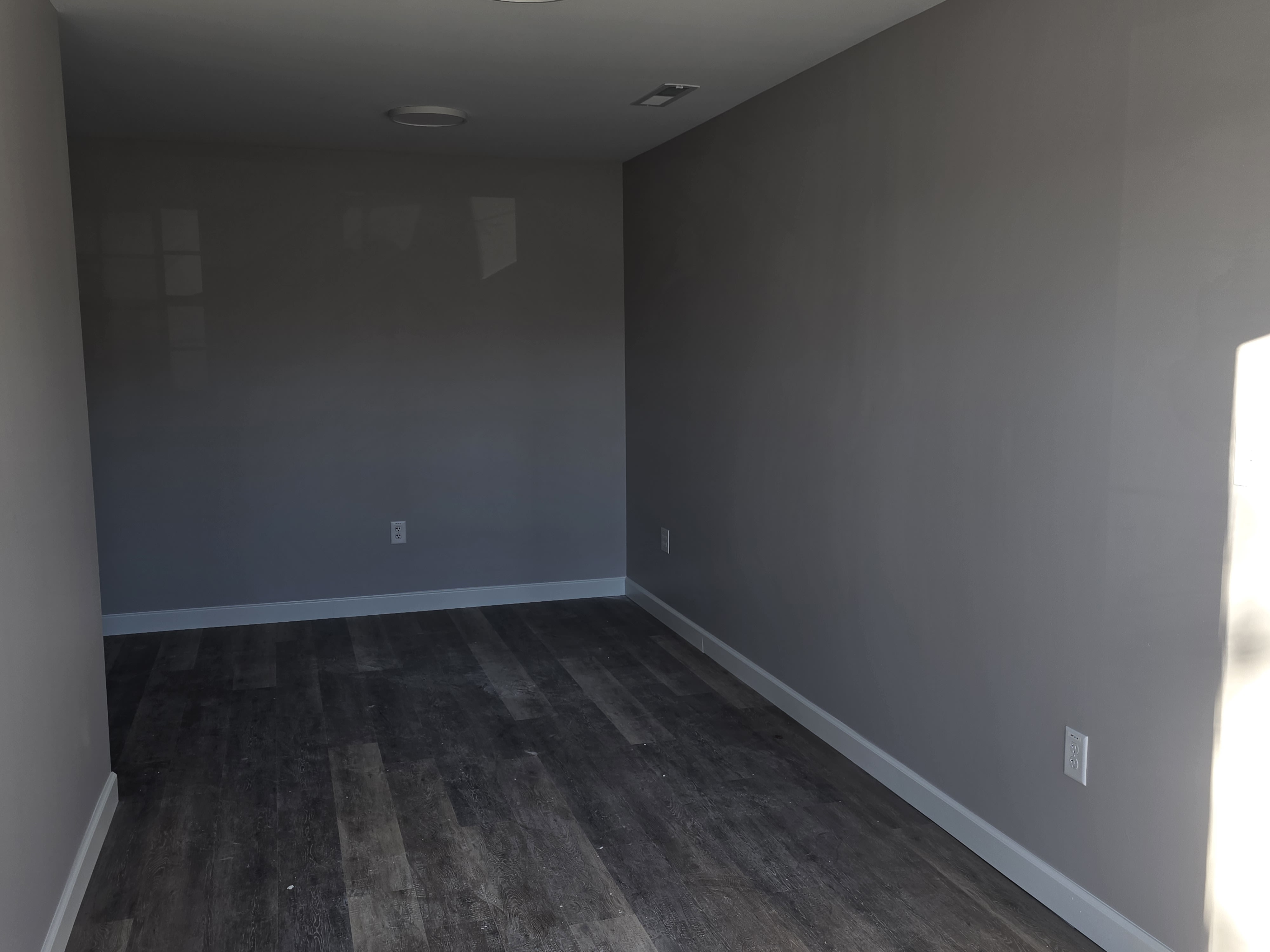 112 E Gilbreath St – photo 5
