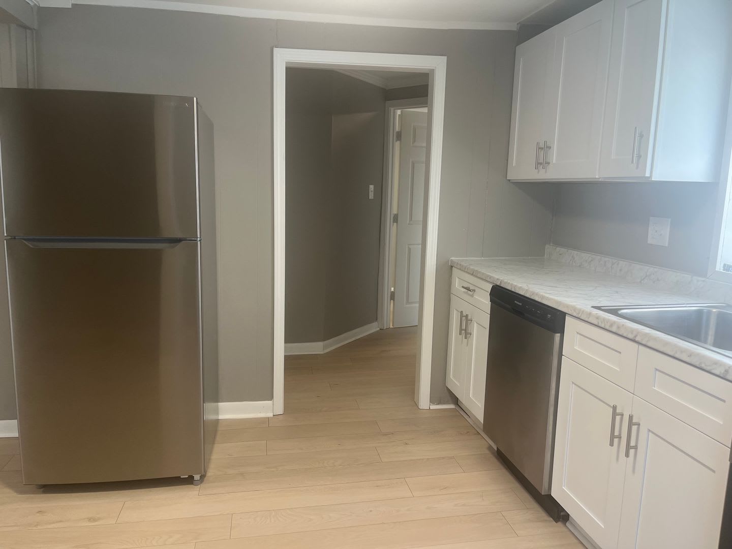 3 Bedroom 1 bath Home – photo 4