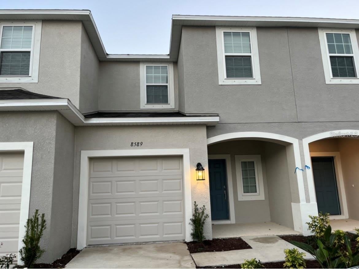 8589 LUNAR SKYE Street – photo 2