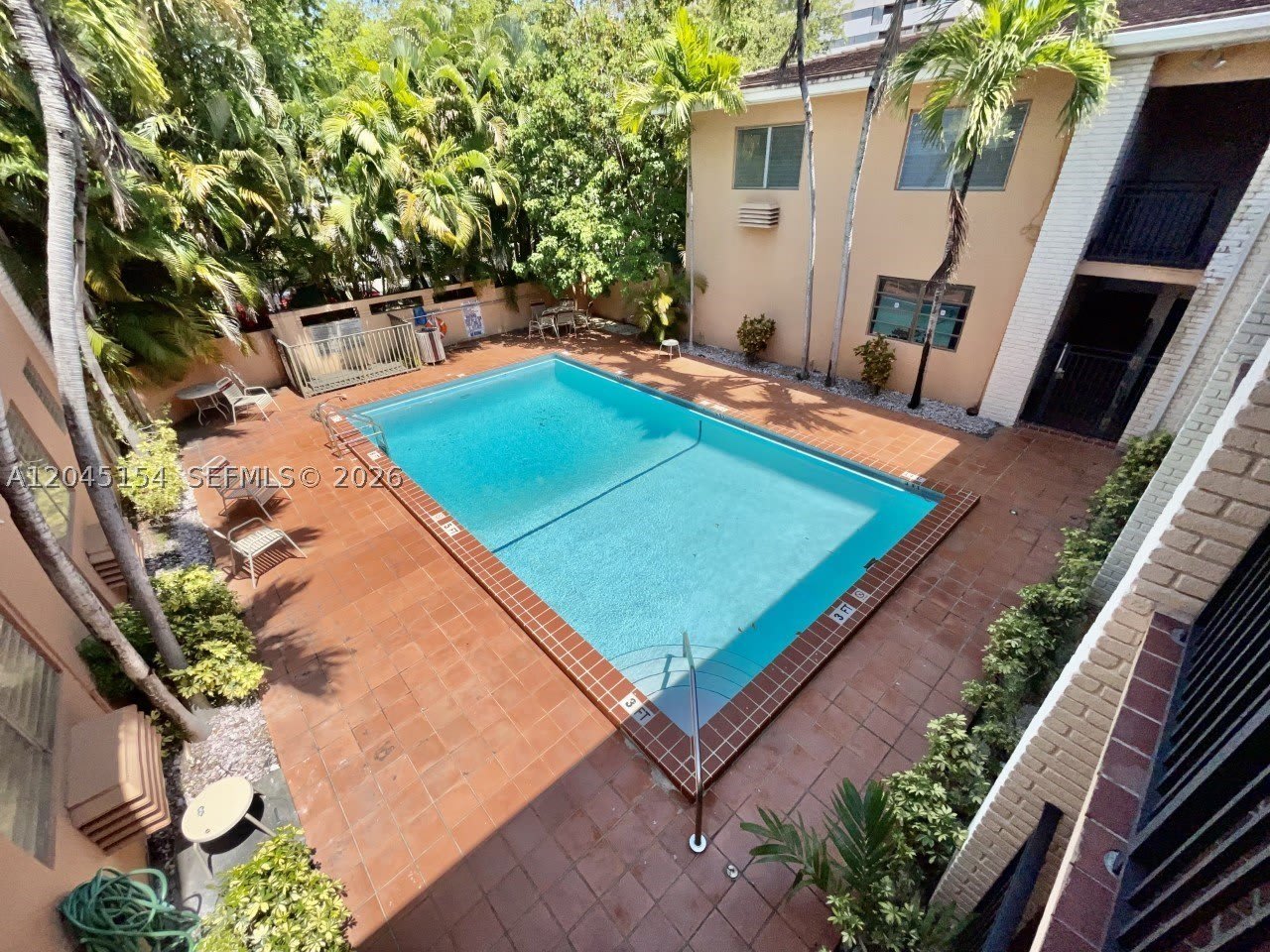 218 Santillane Ave – photo 1