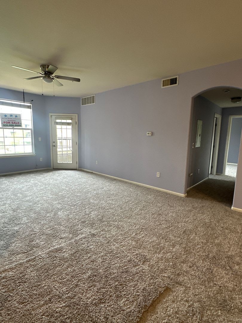 2 bedroom 2 bathroom Condo in Erie – photo 3