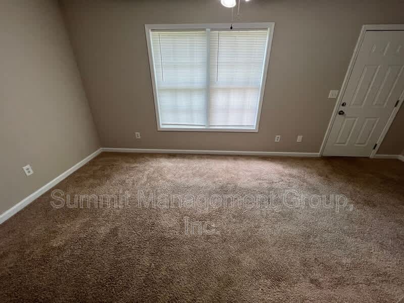 158 Elder Dr, Unit A – photo 2