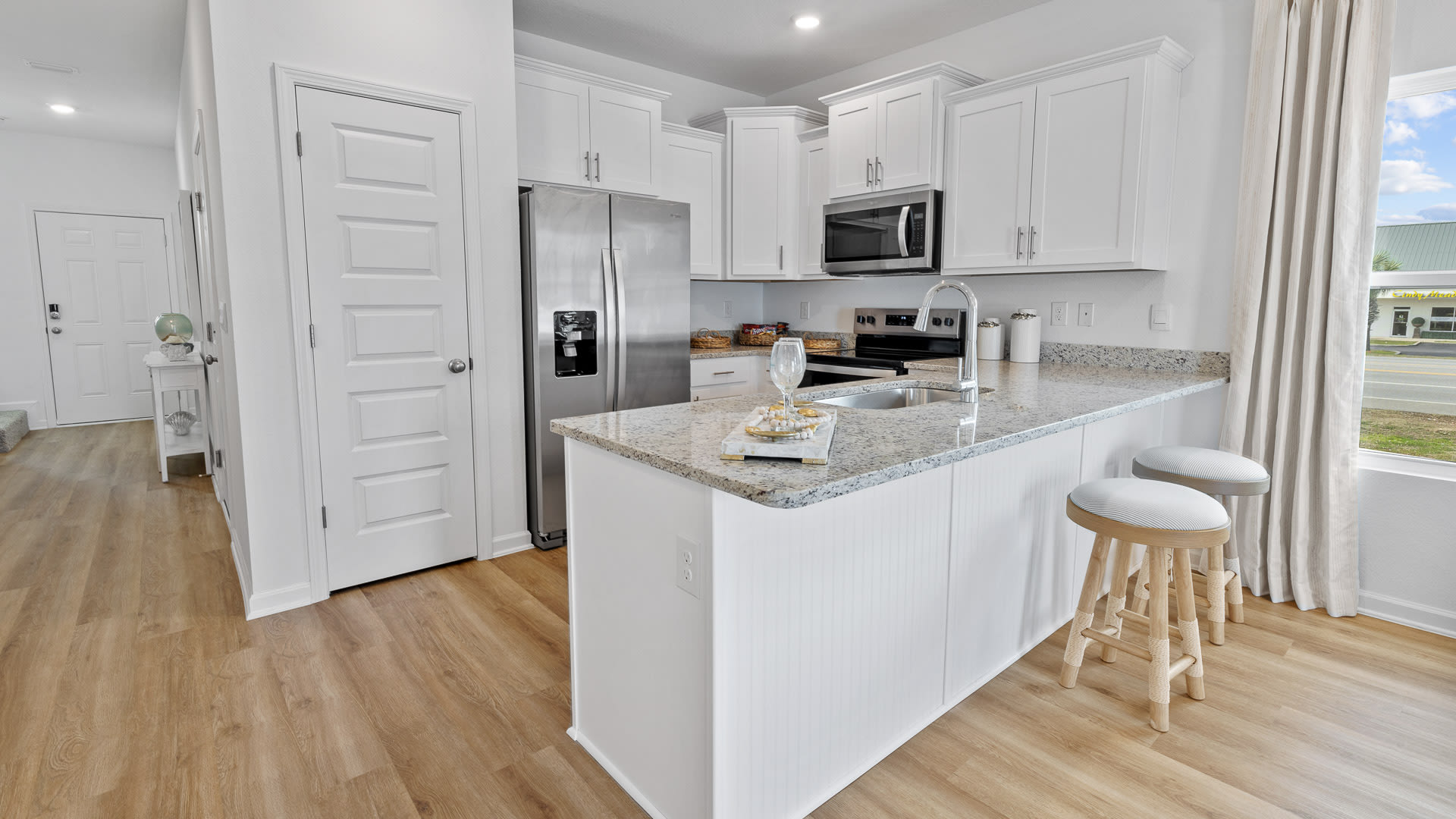 4302 Lost Bay Drive – photo 3