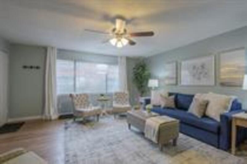 4104 Clark Ave – photo 3
