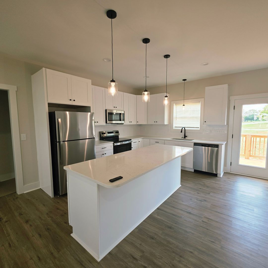 FOR RENT NEW CONSTRUCTION HOME – photo 2