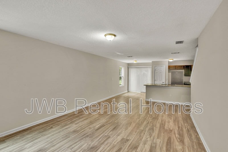 2813 Hidden Haven Rd – photo 5