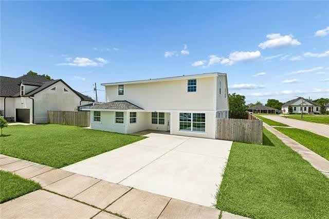 300 CHINCHILLA Drive – photo 2