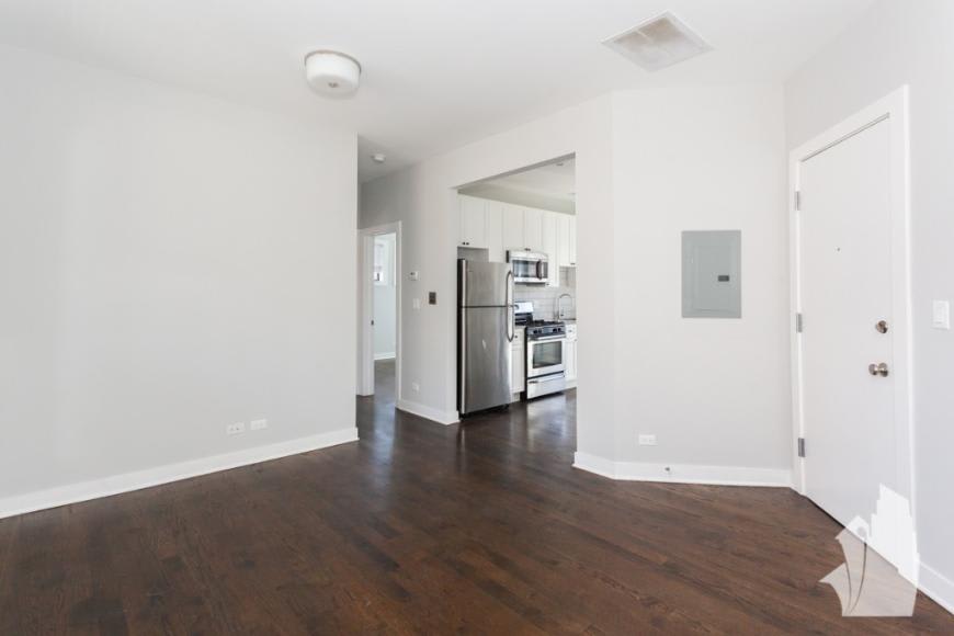 1604 W Belle Plaine Ave – photo 3
