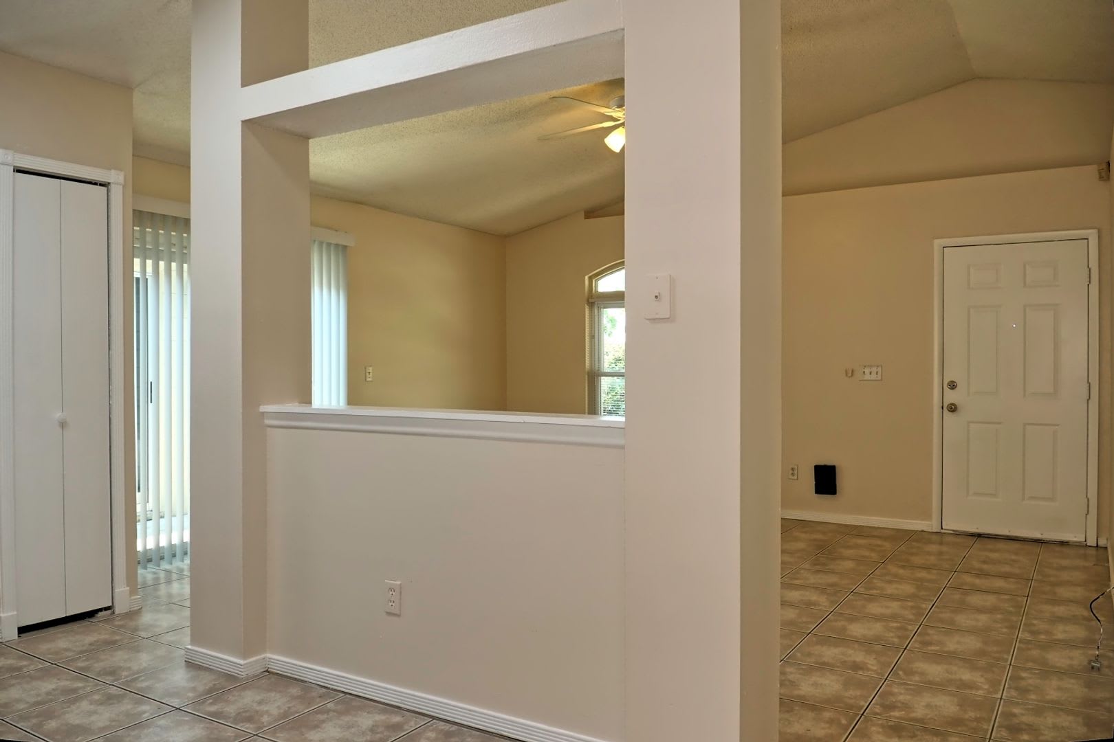 Spacious 3 Bedroom 2 Bath Home With 1 Car Garage Available Now In Altamonte Springs 100 Off First Months Rent – photo 5