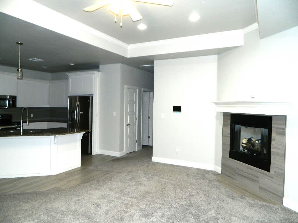 203 Northwest Granite Avenue – photo 3