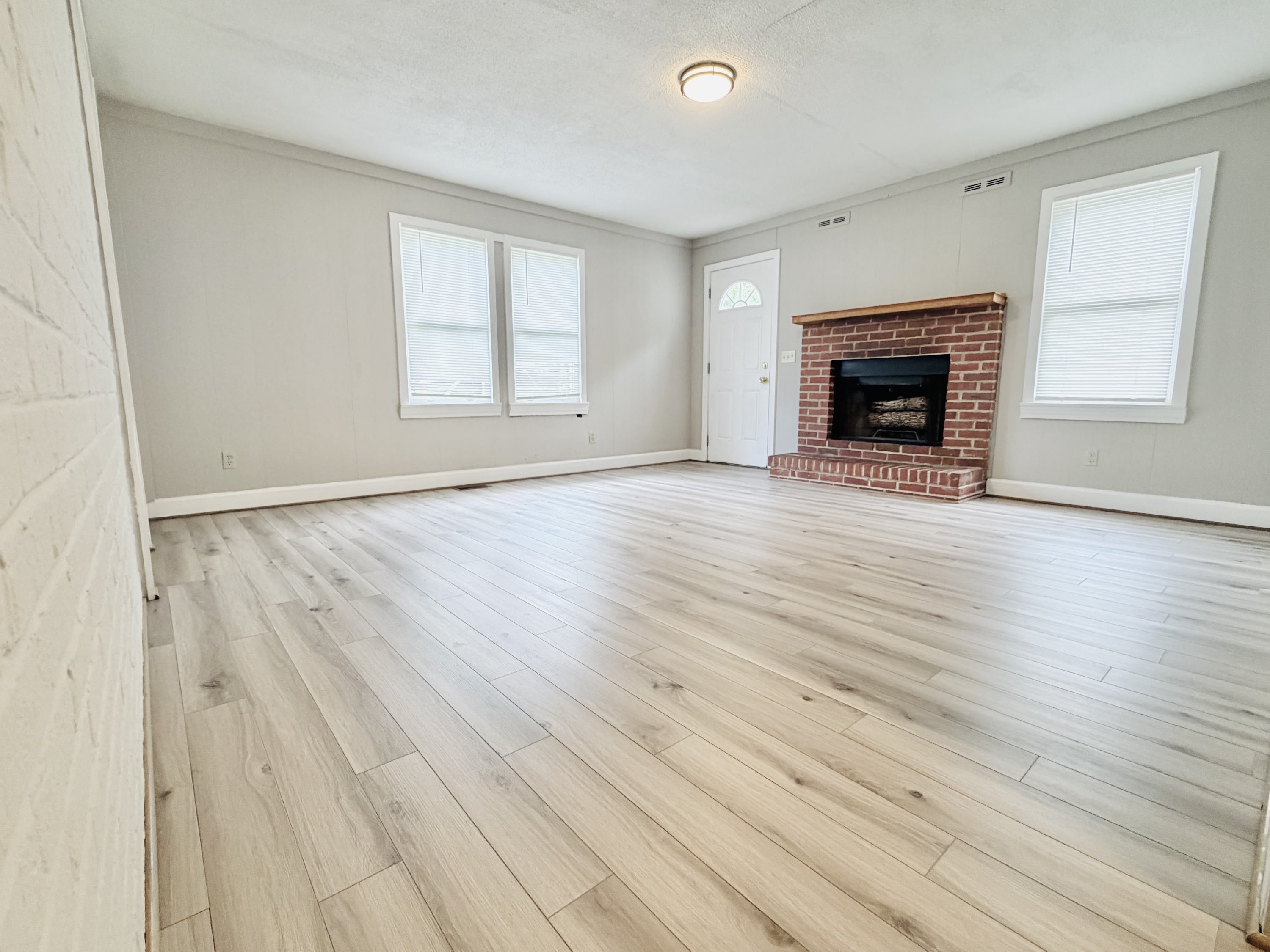 1020 Betsy Drive – photo 4