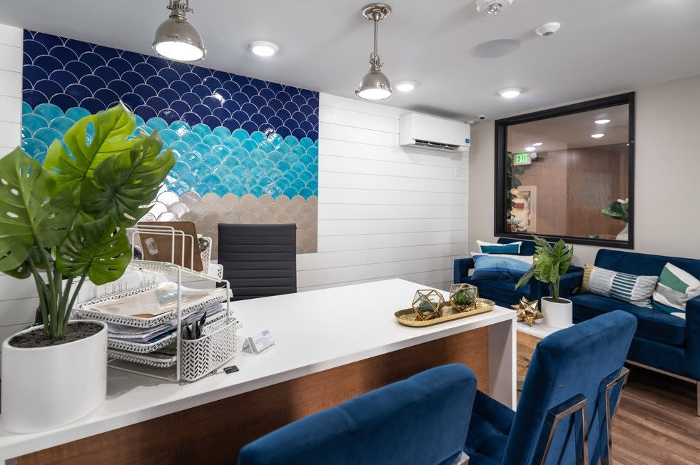 Clarington Apartments – photo 4