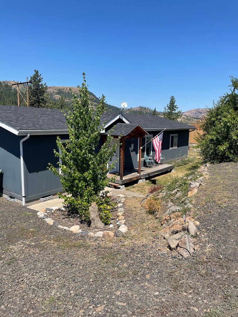Dog-friendly Kamiah House with Beautiful Views – photo 2