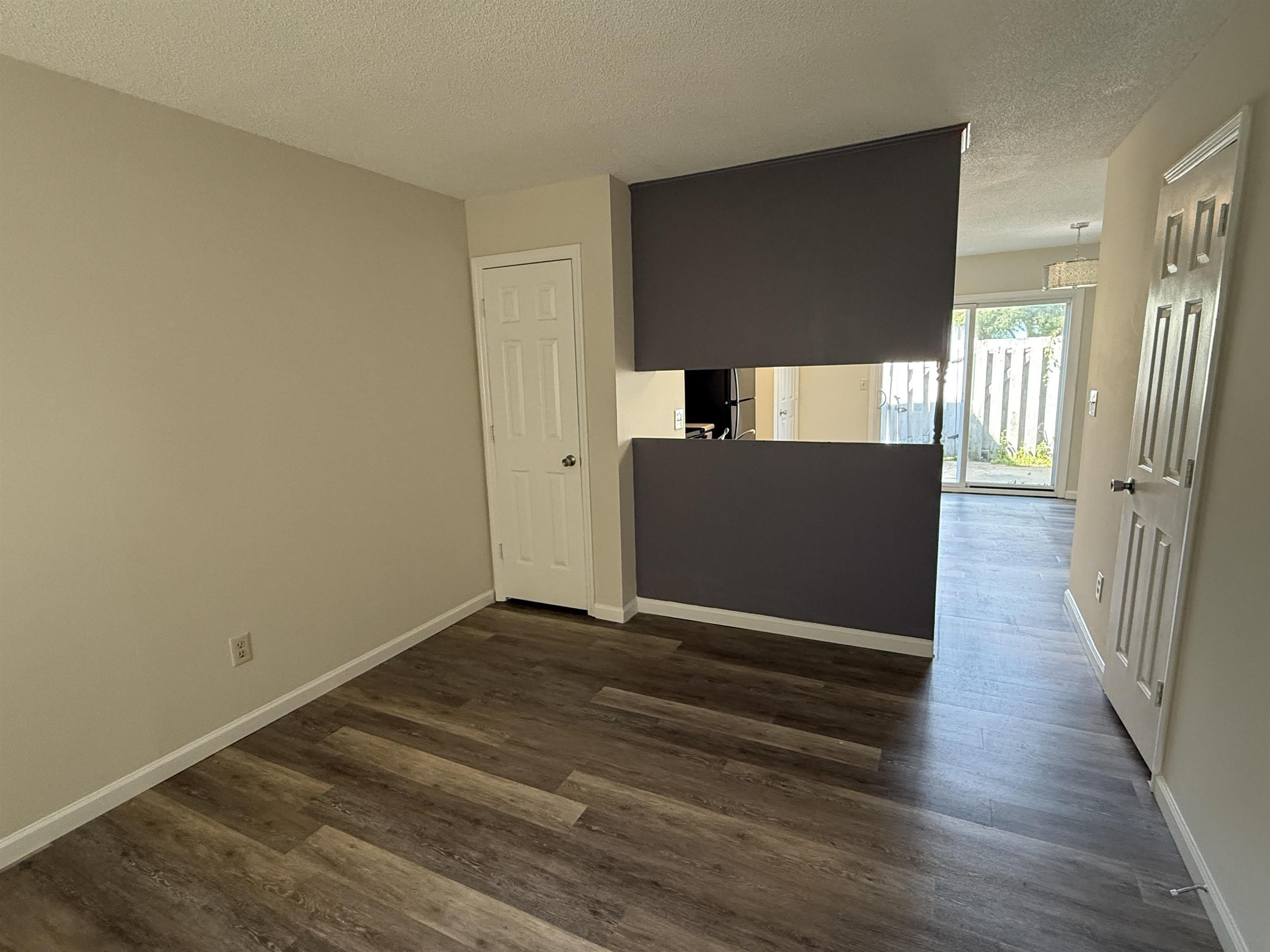 1506 Havens Dr. – photo 5