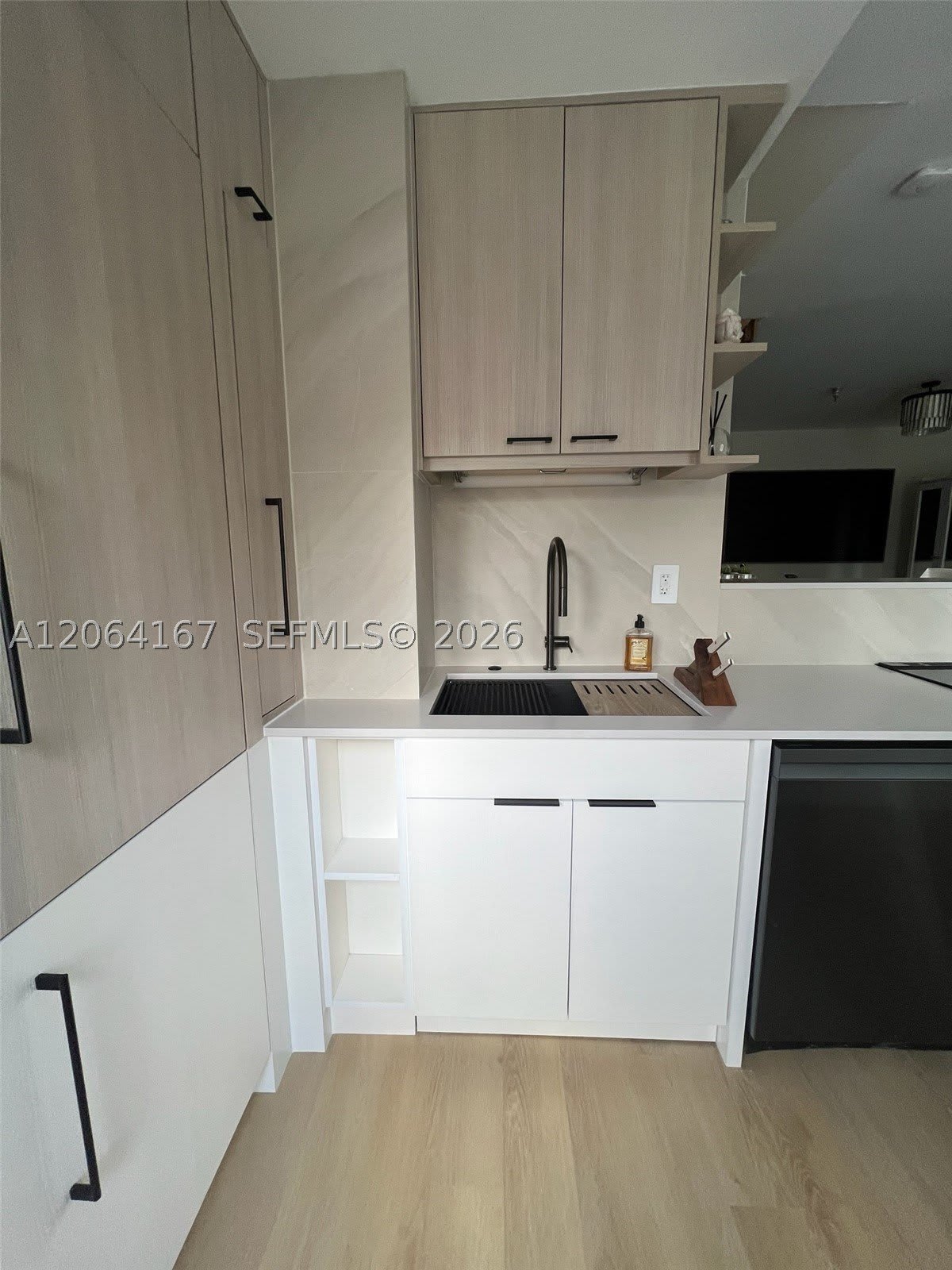 1350 Pennsylvania Ave – photo 4