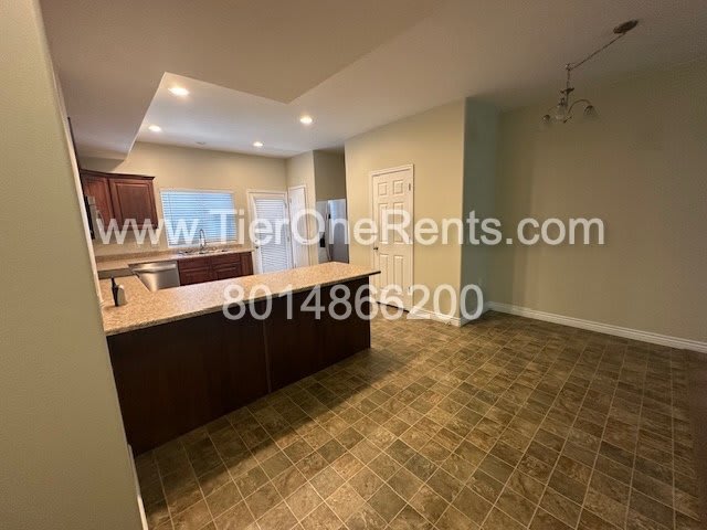 8272 Bellingham Drive – photo 3