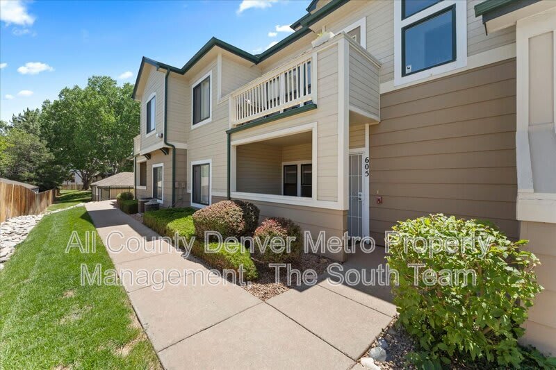 8707 E Florida Ave – photo 2