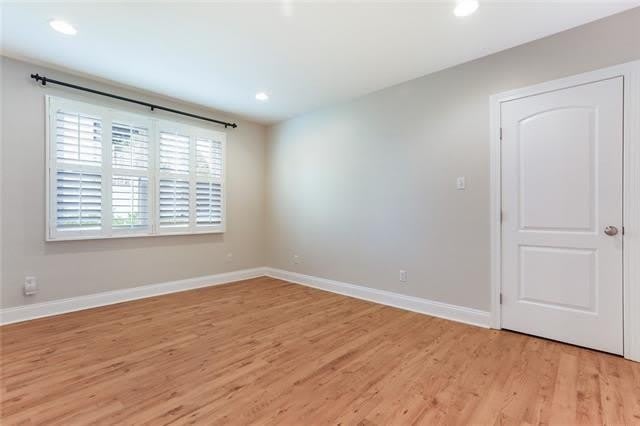 6818 LOUIS XIV Street – photo 5