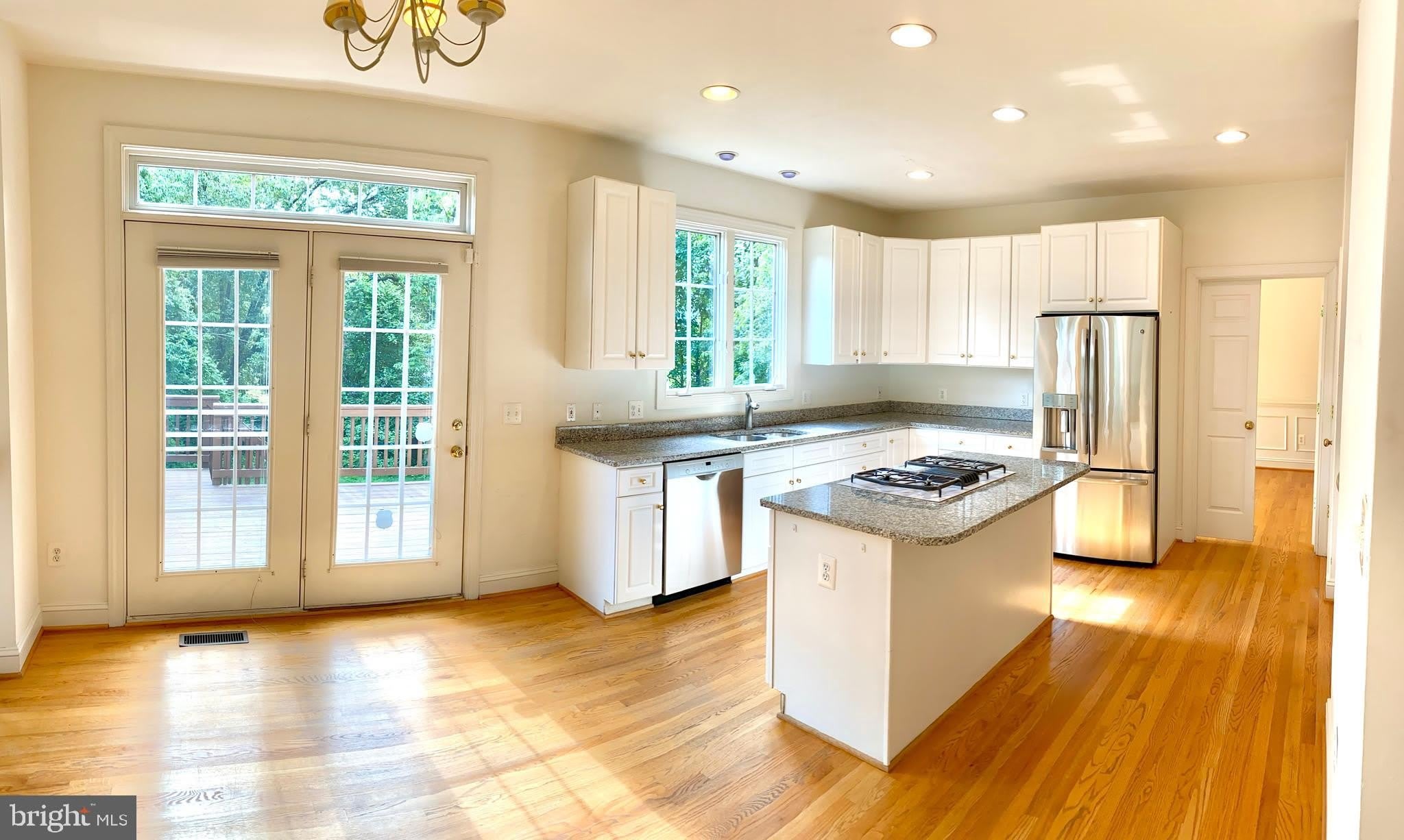 1305 PROVIDENCE Terrace – photo 5