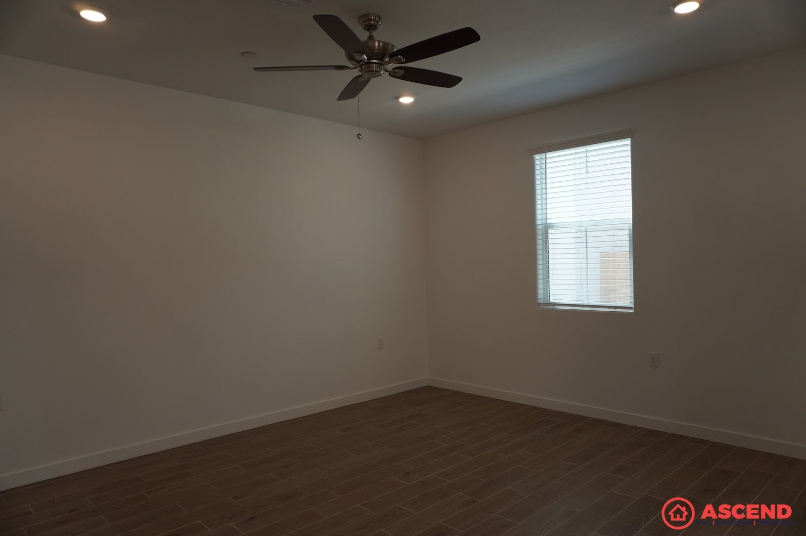 Move In Ready New Construction 4 Bed 2 5 Bath Solar Powered Pet Friendly – photo 4