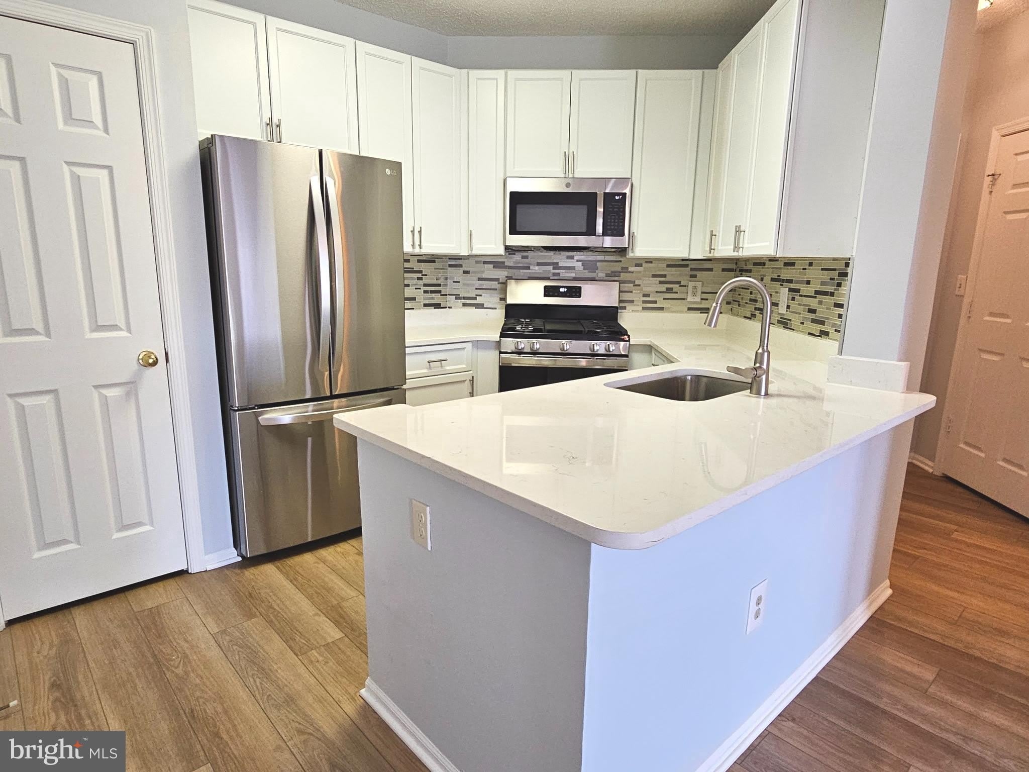 6005 ROSEBUD Lane – photo 4