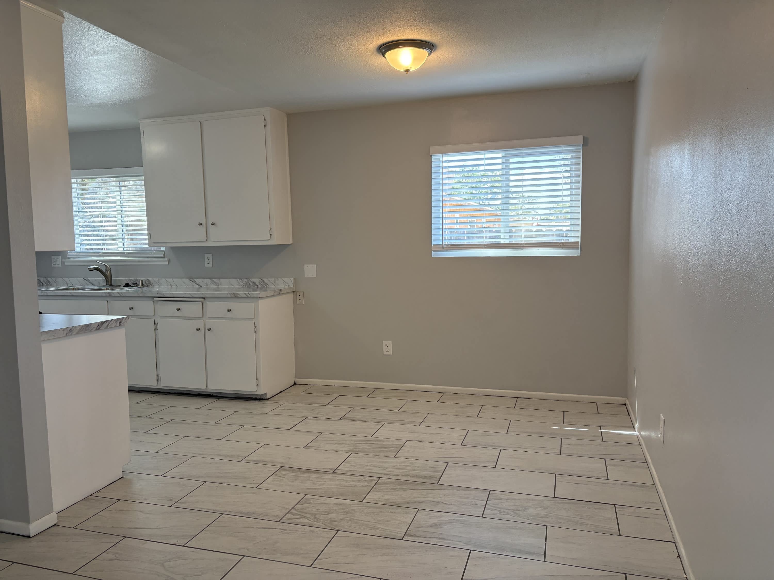 18938 Live Oak Street – photo 3