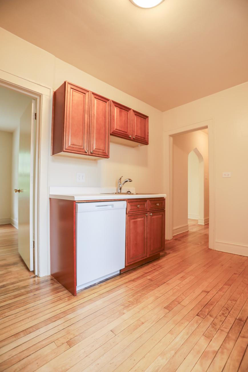 2958 North Seeley – photo 1