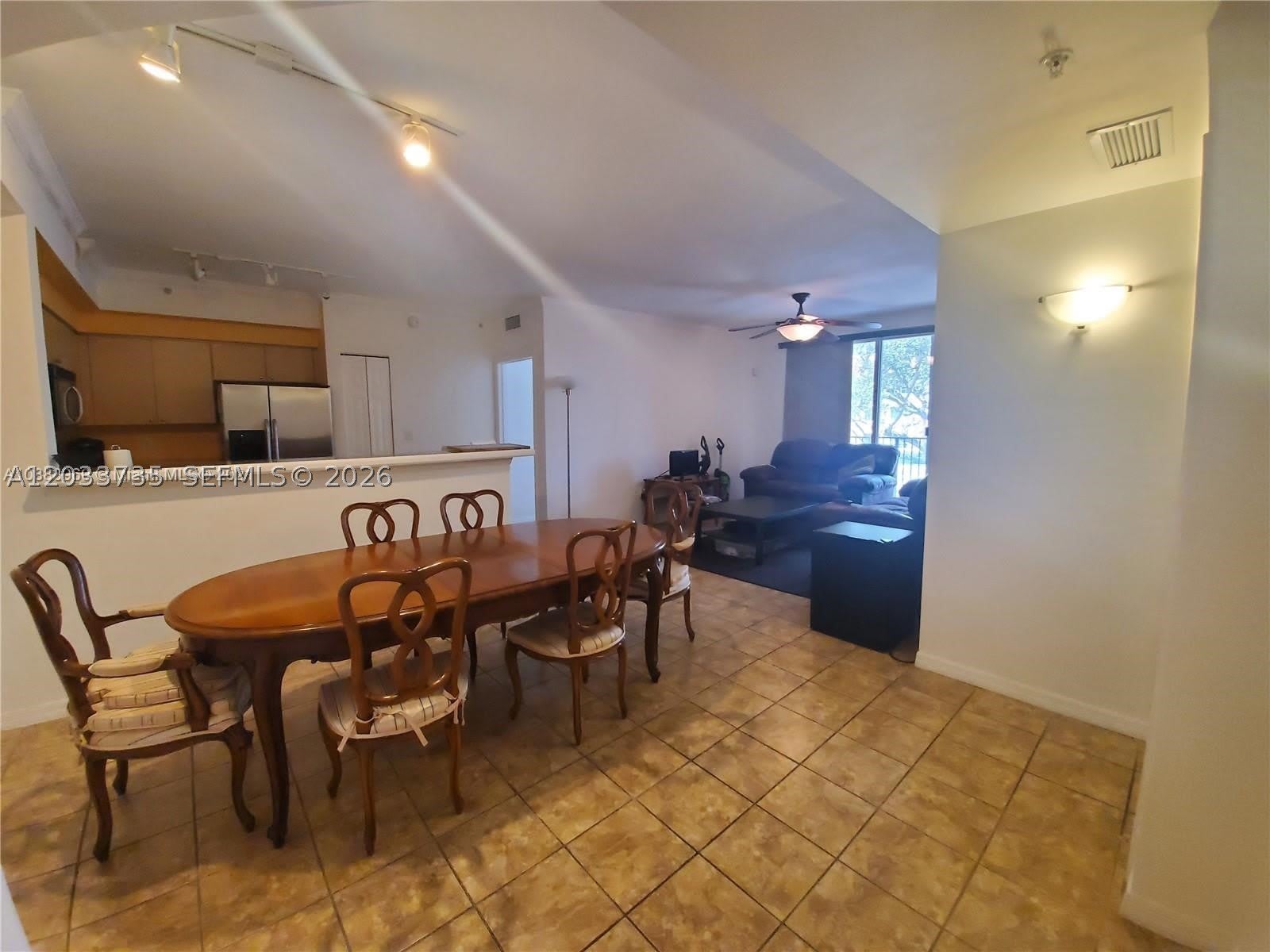 6801 SW 44th St – photo 4