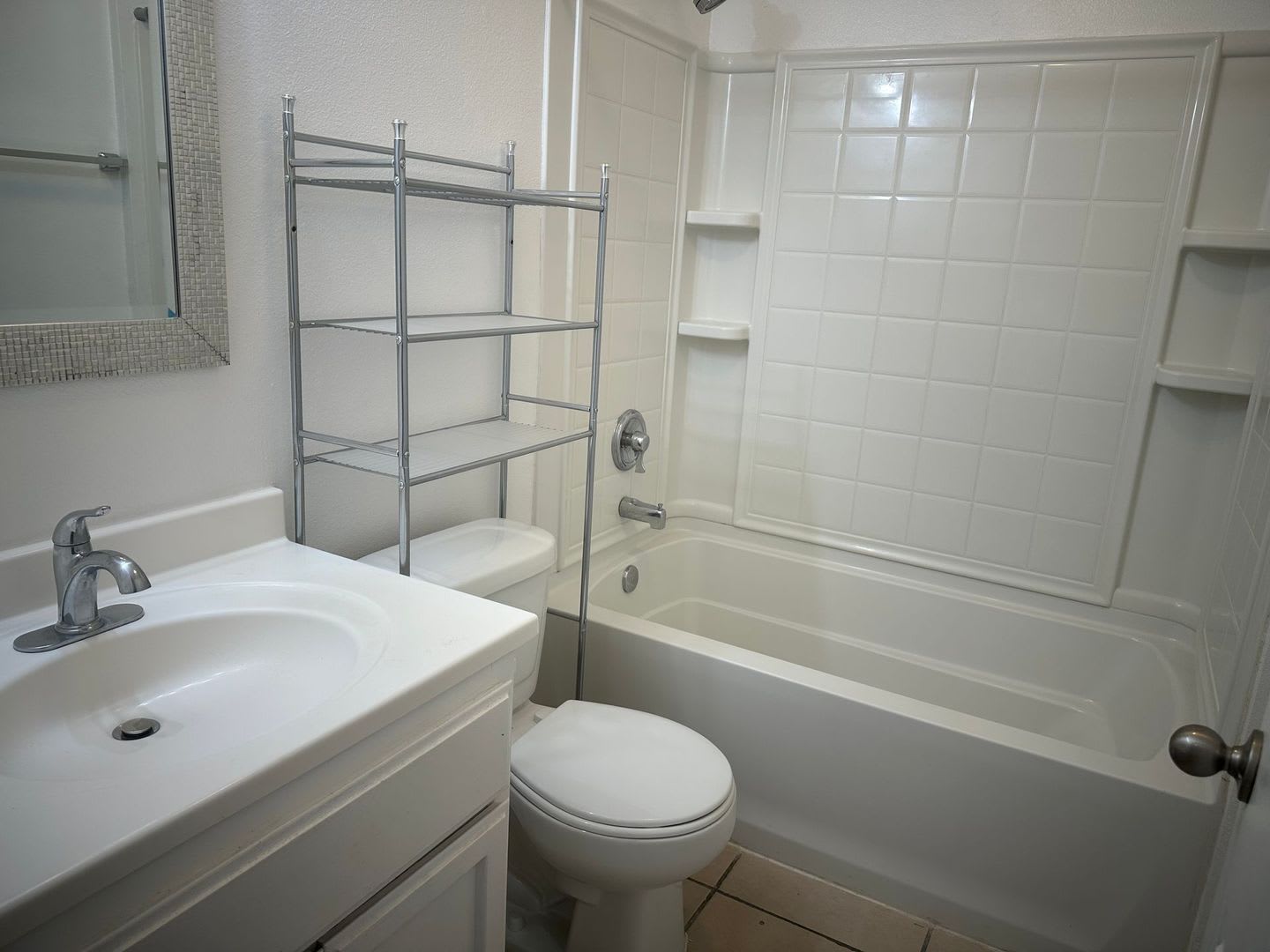 3 Bedroom 2 Bedroom READY NOW! – photo 5