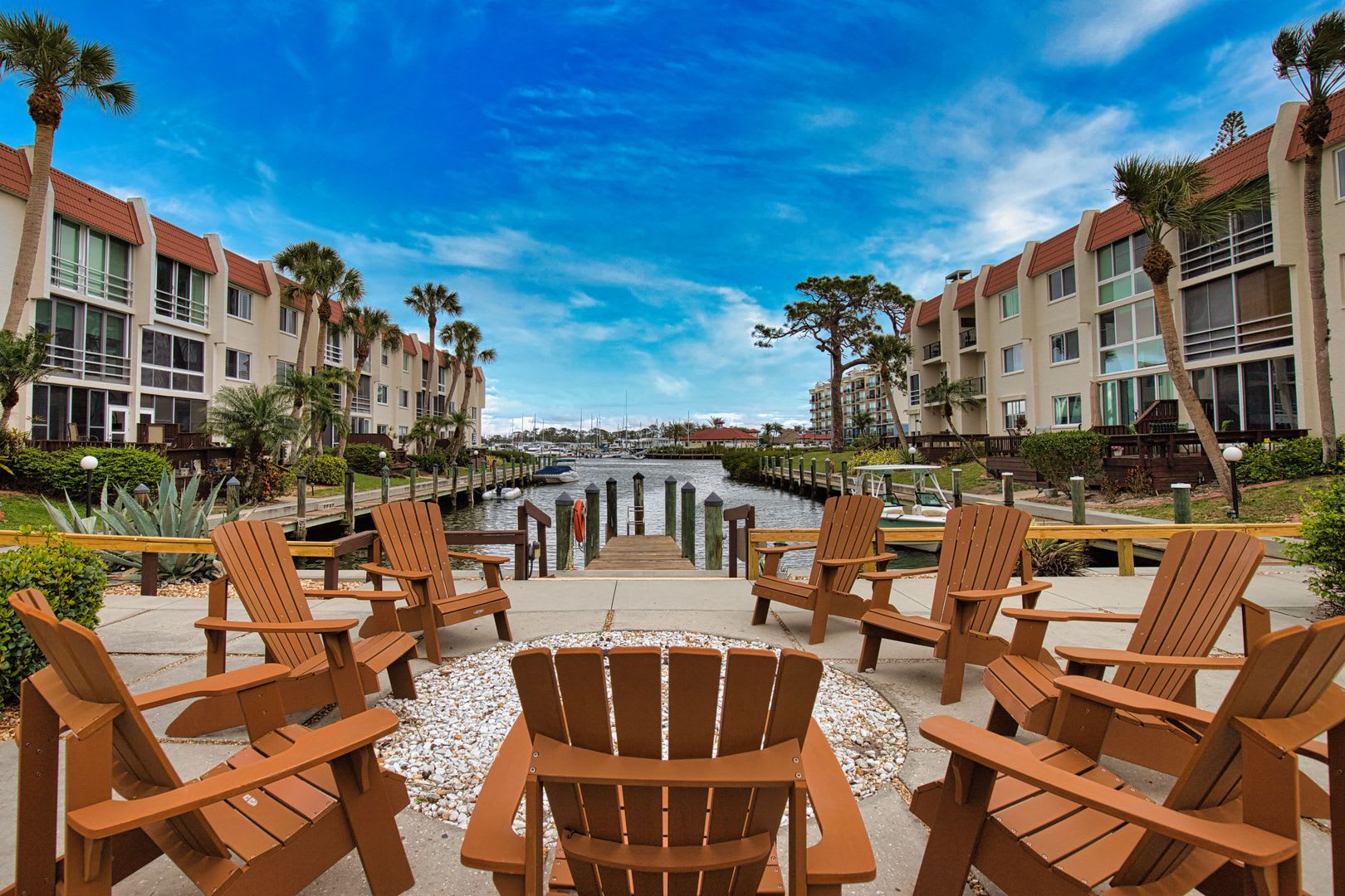 Annual 2-Bedroom 2-Bathroom Second Floor Condo on Venice Island with Stunning Waterfront! – photo 2