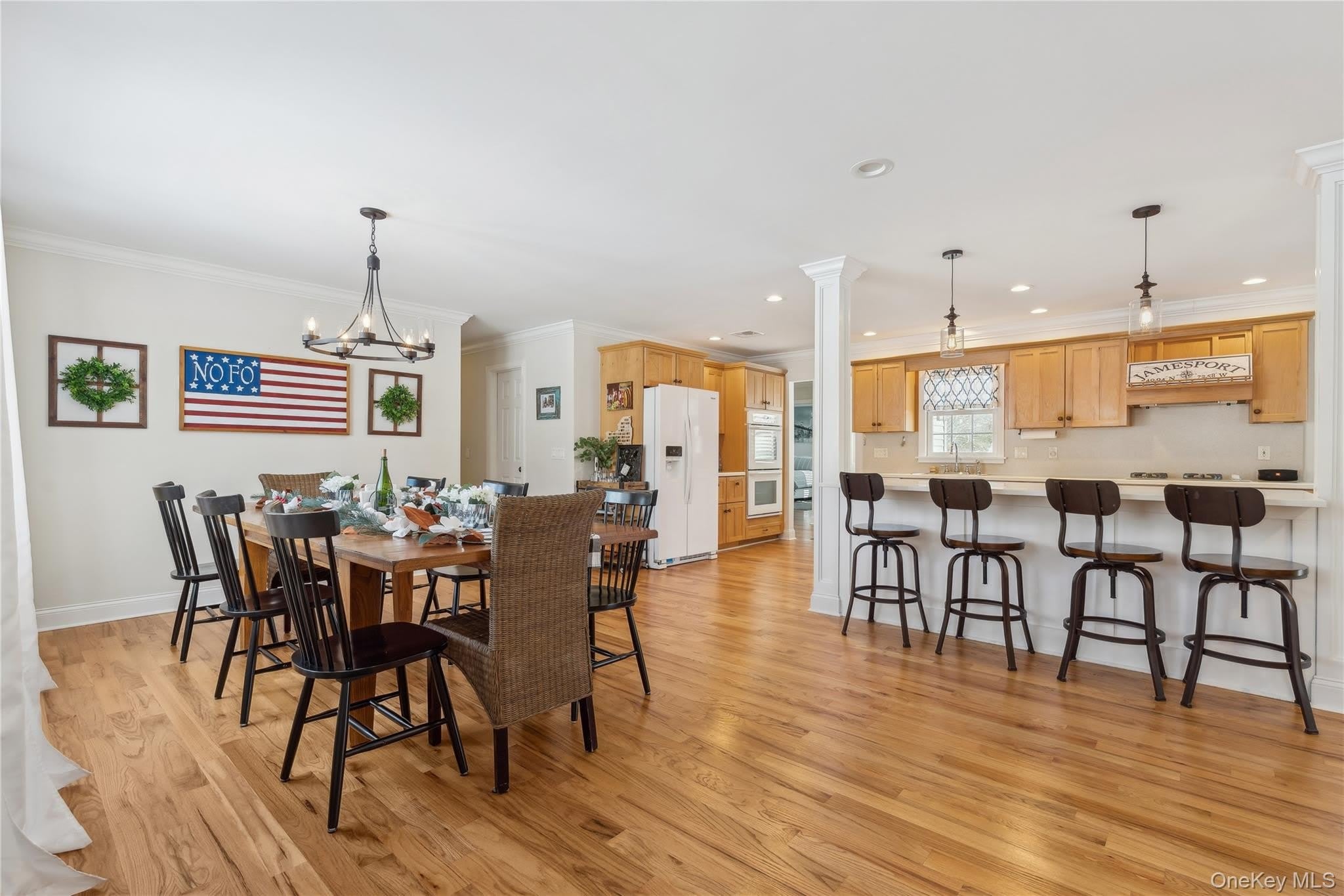 144 Manor Lane – photo 4
