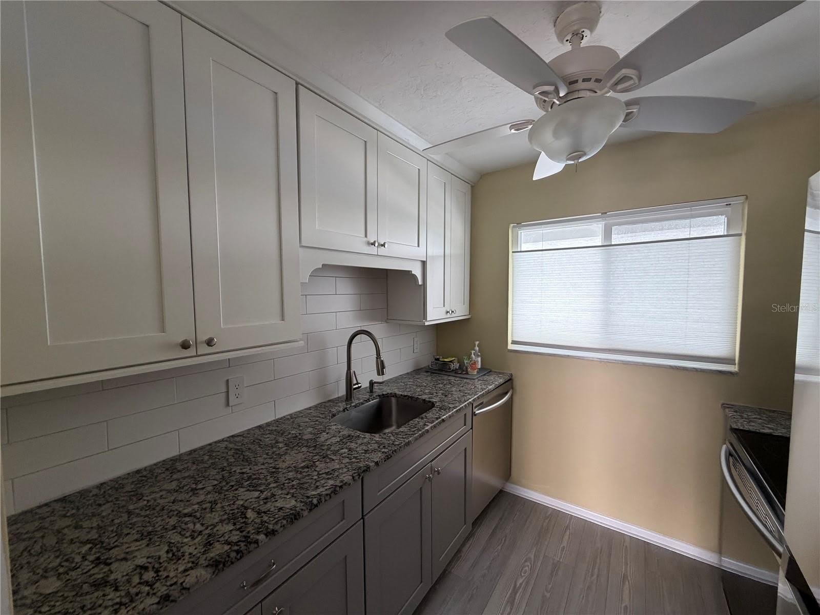 649 TAMIAMI Trail S – photo 5