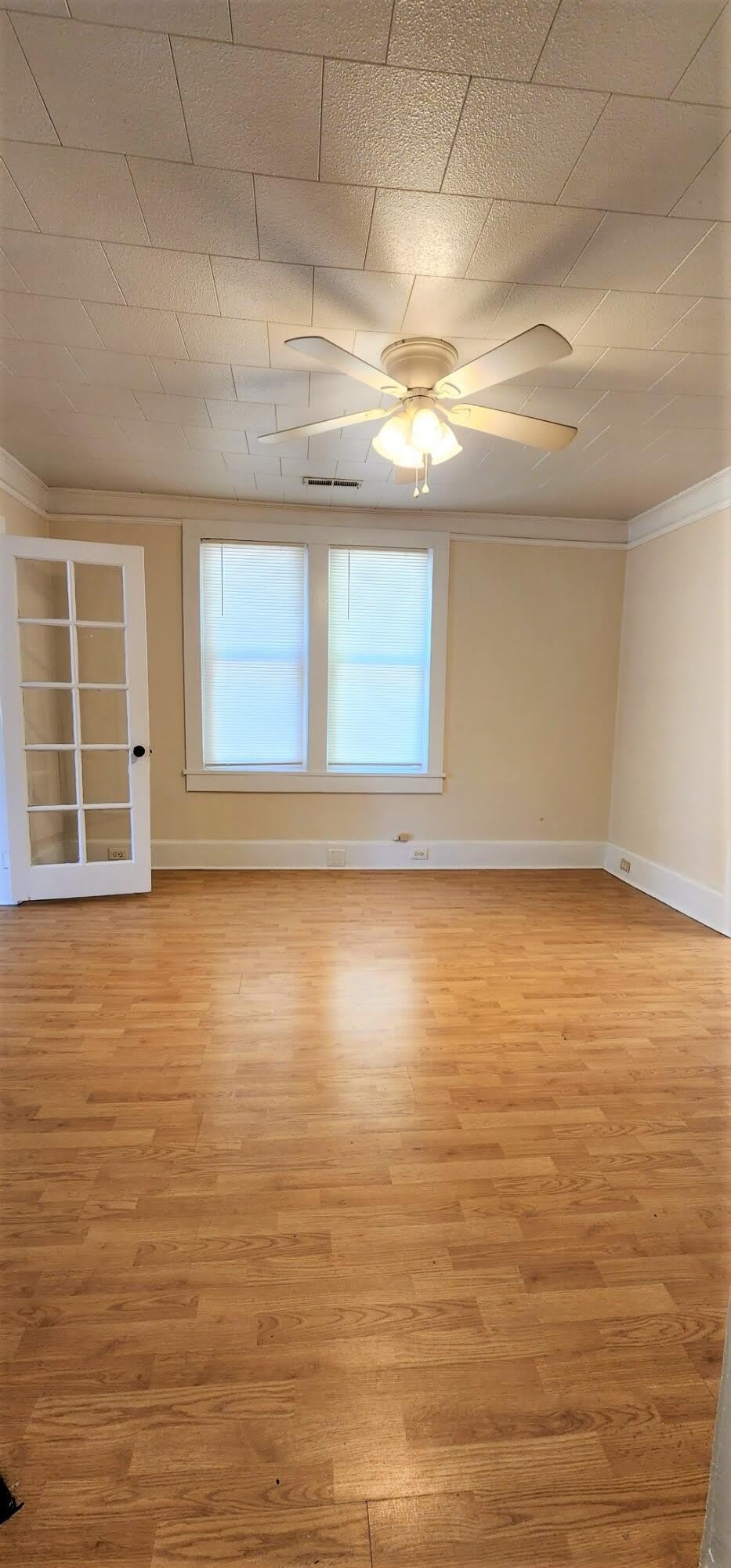 413 N Magnolia Street – photo 2