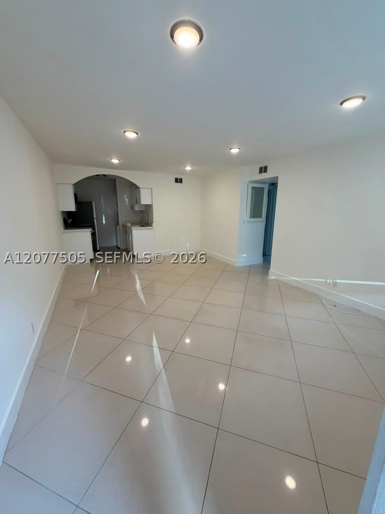 10230 Twin Lakes Dr – photo 1