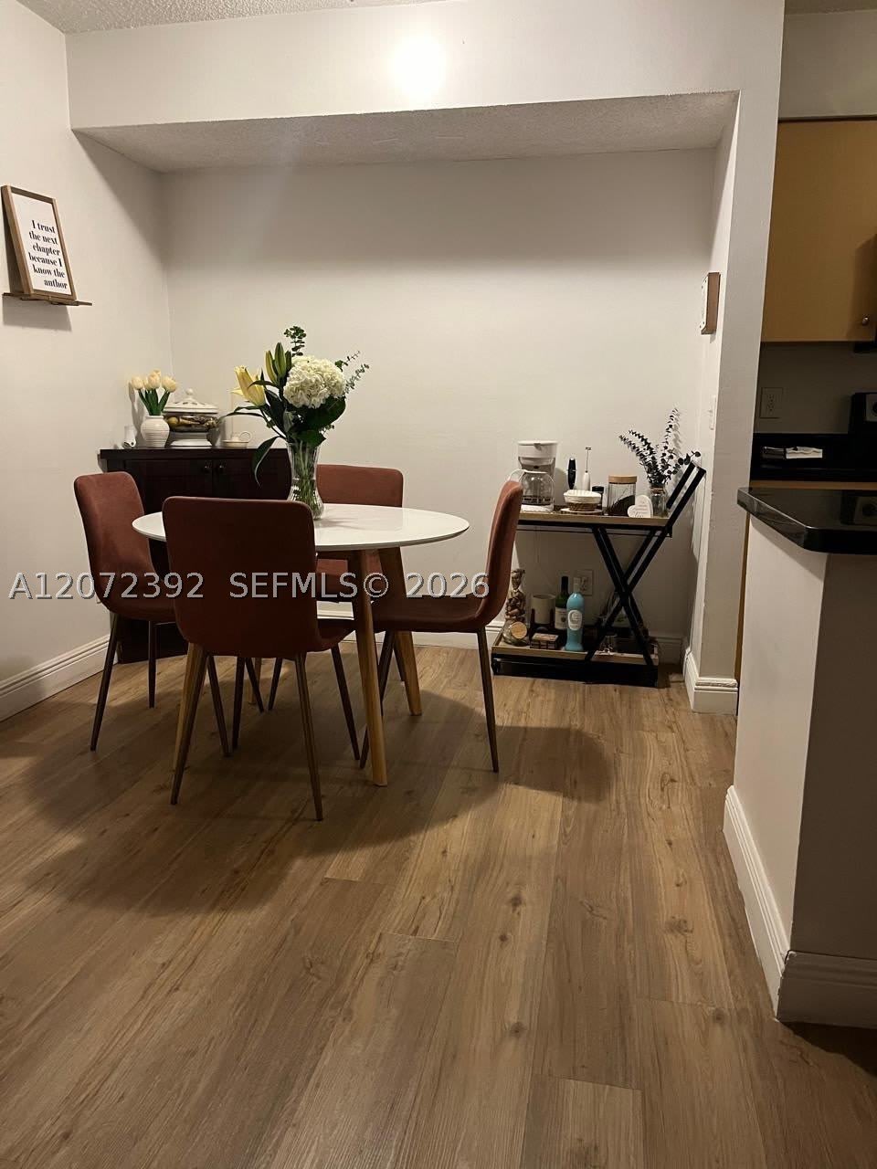 10468 NW 8th St – photo 4