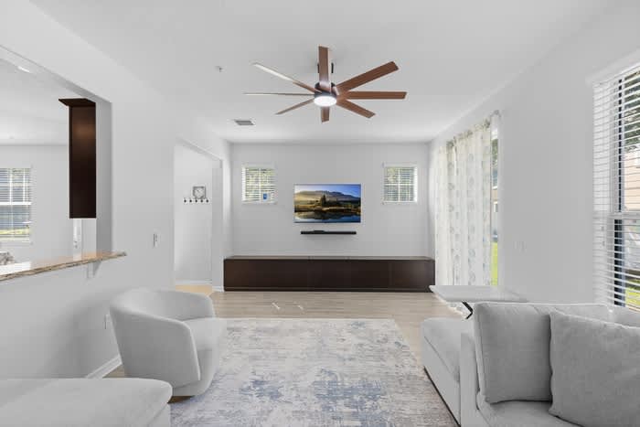 9496 Strongbark Lane – photo 2