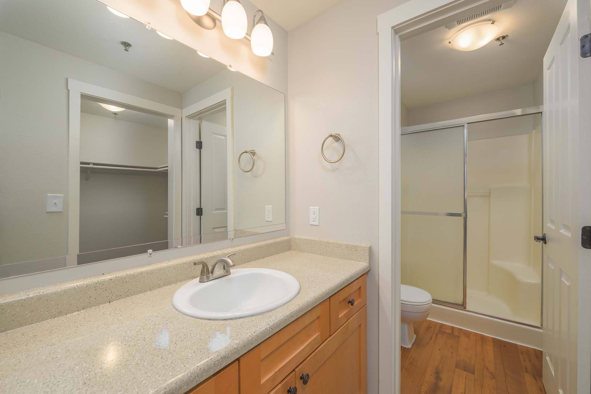 Peloton Apartments – photo 4